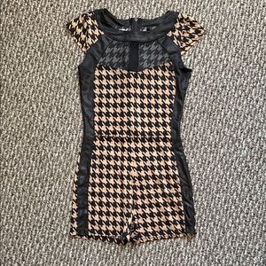 Elegant Houndstooth Women's Romper